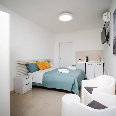 Puglia Mar Oda ve Kahvaltı Mola di Bari