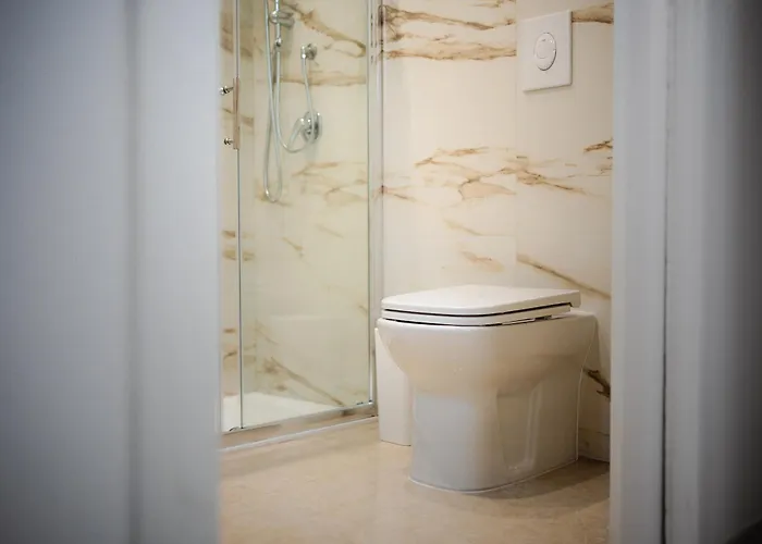 לינה וארוחת בוקר Puglia Mar 4*