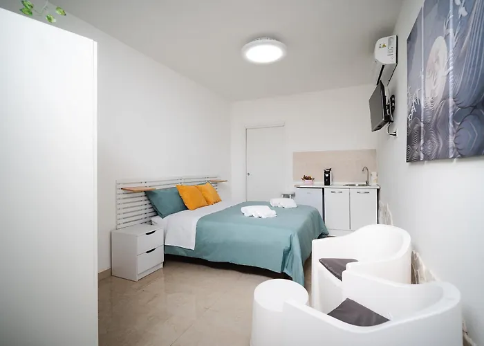 Puglia Mar Mola di Bari