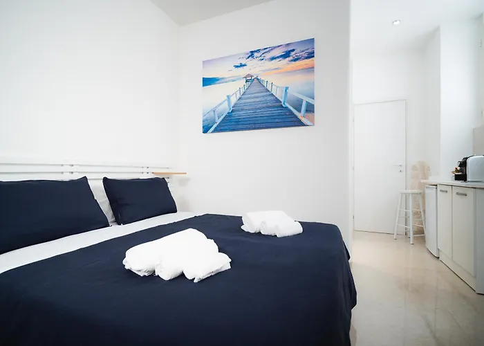 Puglia Mar לינה וארוחת בוקר 4*